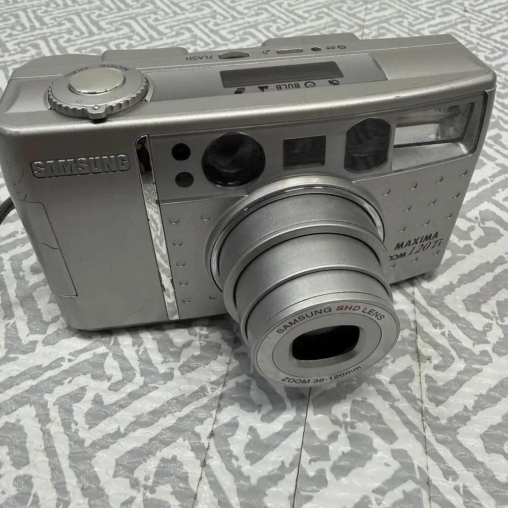 Samsung Maxima Zoom 120Ti 38-120mm 35mm Film Point & Shoot Camera W/New Battery